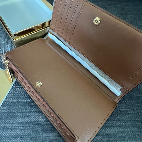 NWT MICHAEL KORS JET SET LARGE TOP ZIP CONTINENTAL WALLET - Picture 5 of 10